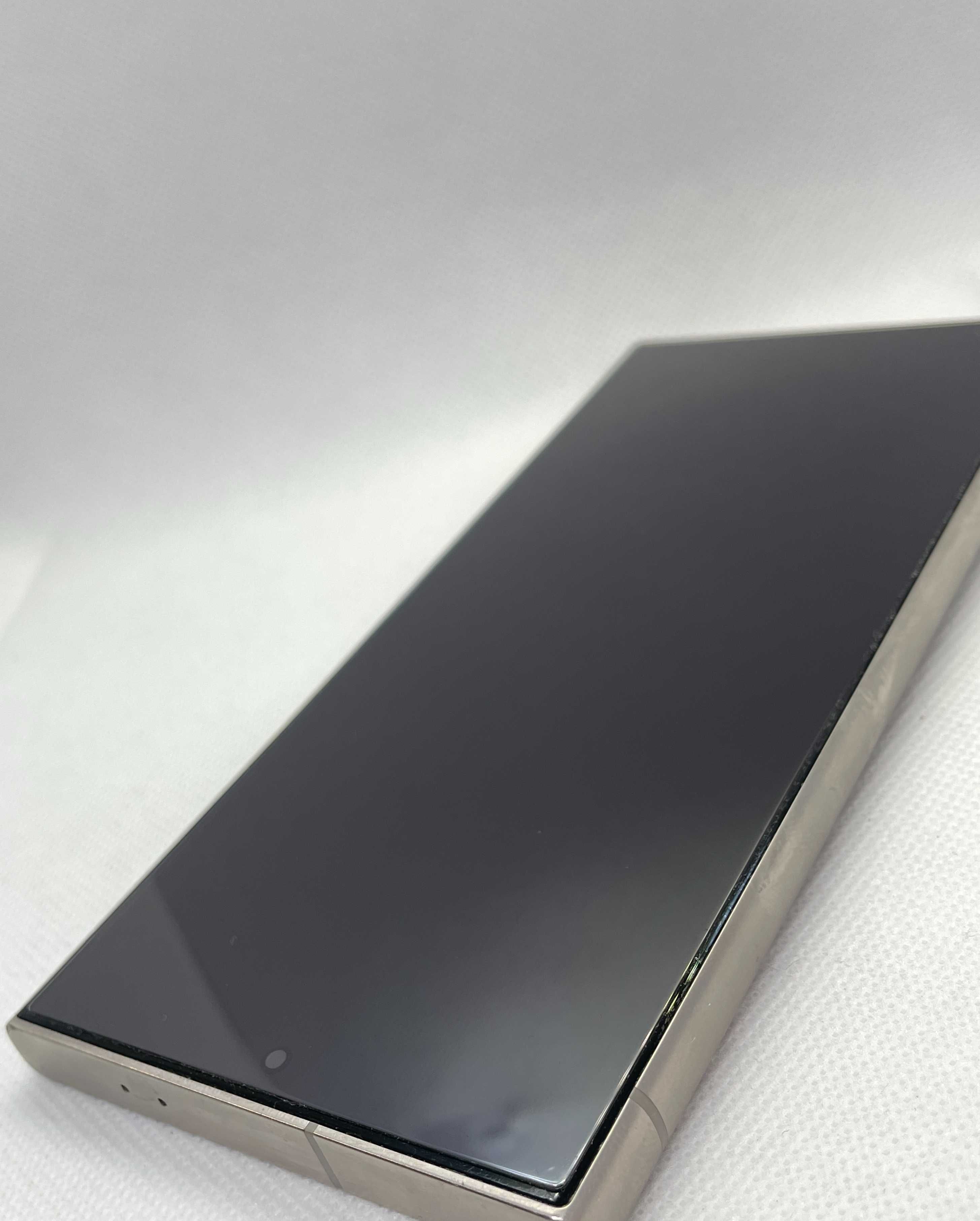 Дисплей б/в Samsung S928 Galaxy S24 Ultra оригінал Dynamic Amoled