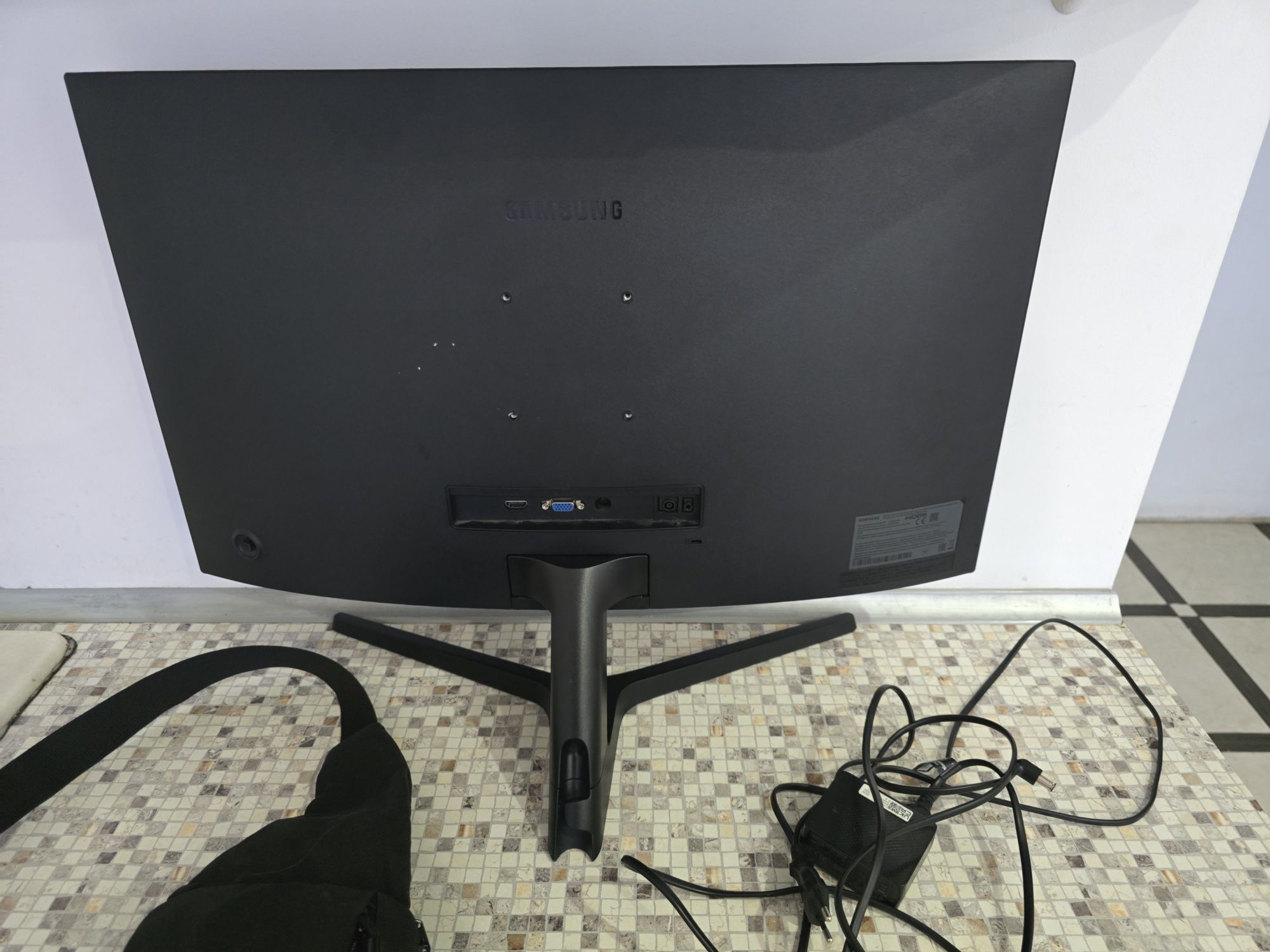 Монитор Samsung 27 треснула матрица