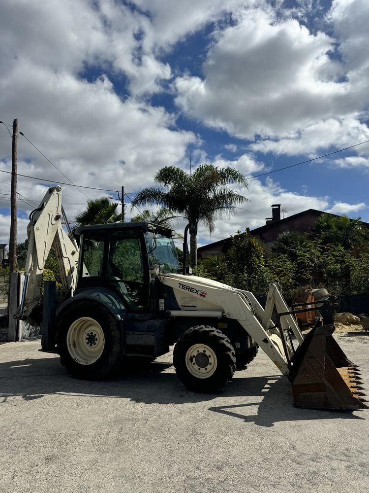 Retroescavadora Terex 860 matriculada