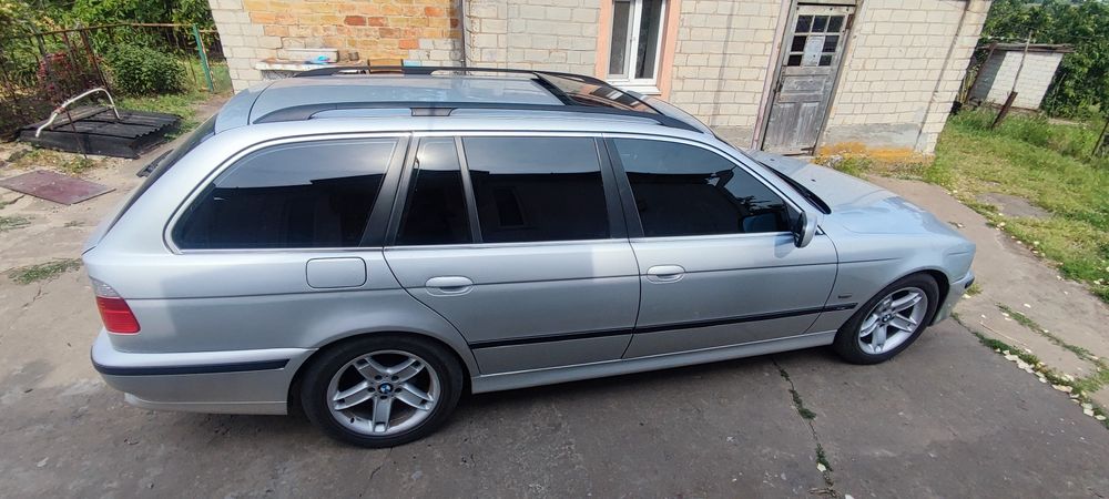 Продам bmw e39 520d