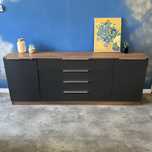 Elegancka nowoczesna komoda