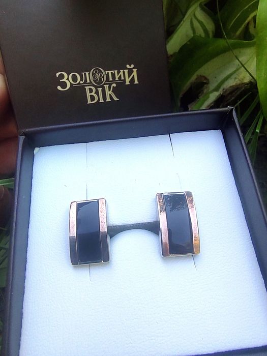 Продам нові чоловічі запонки зі срібла 925 та золота 375 проби з онікс