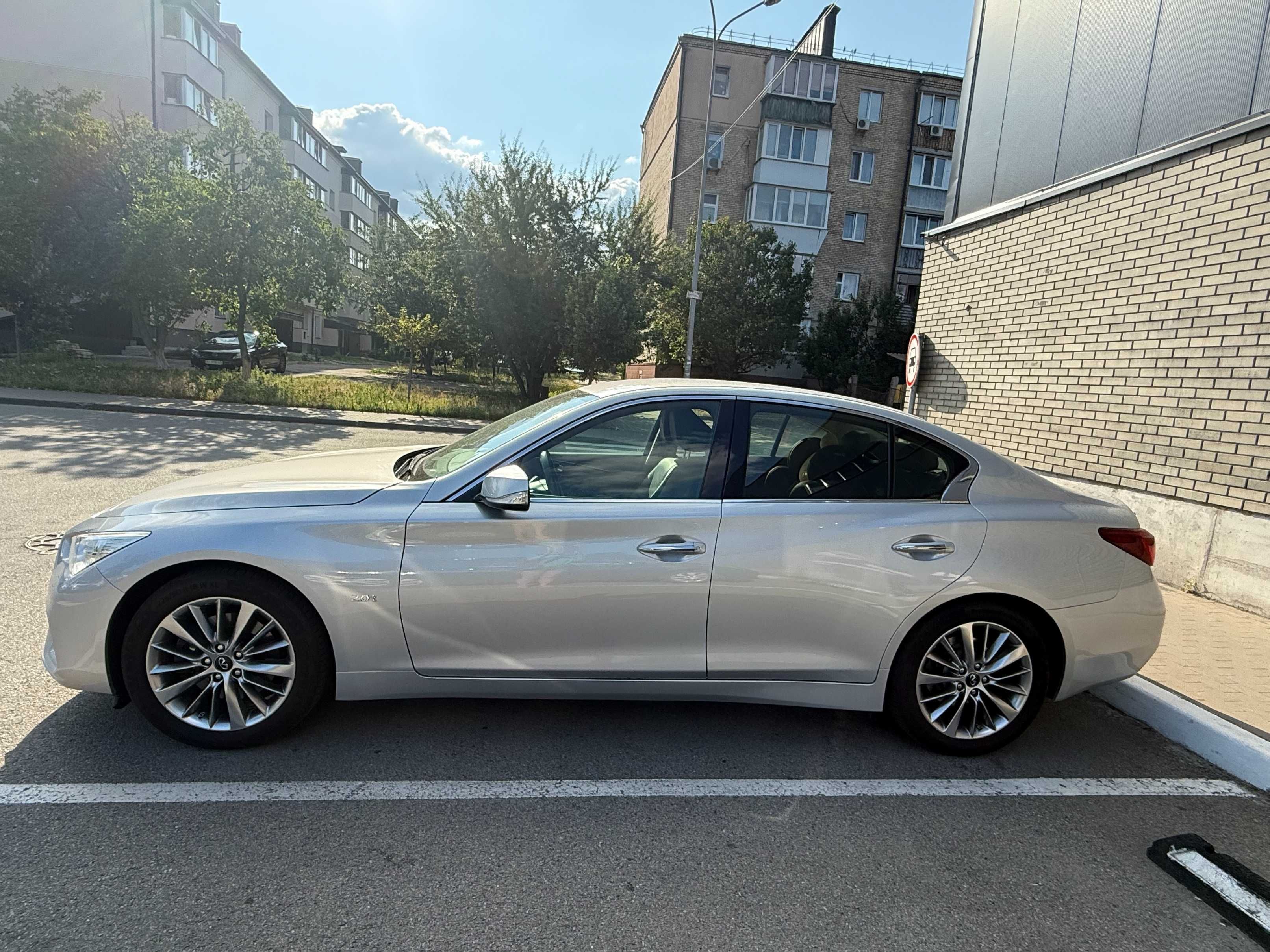 Infiniti Q50 2018 2.0t