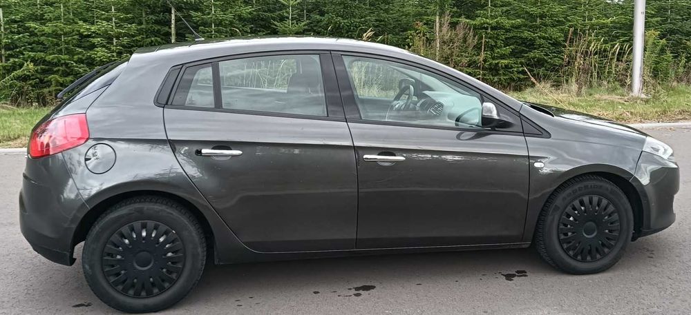 Fiata Bravo II 1.4, 1 LPG + komplet kół - radio na Adnriodzie