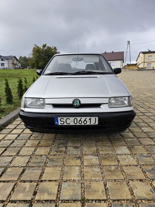 Skoda Felicia 1.3 mpi stan dobry opłacony przegląd nowy akumulator, rozrząd, hamulce