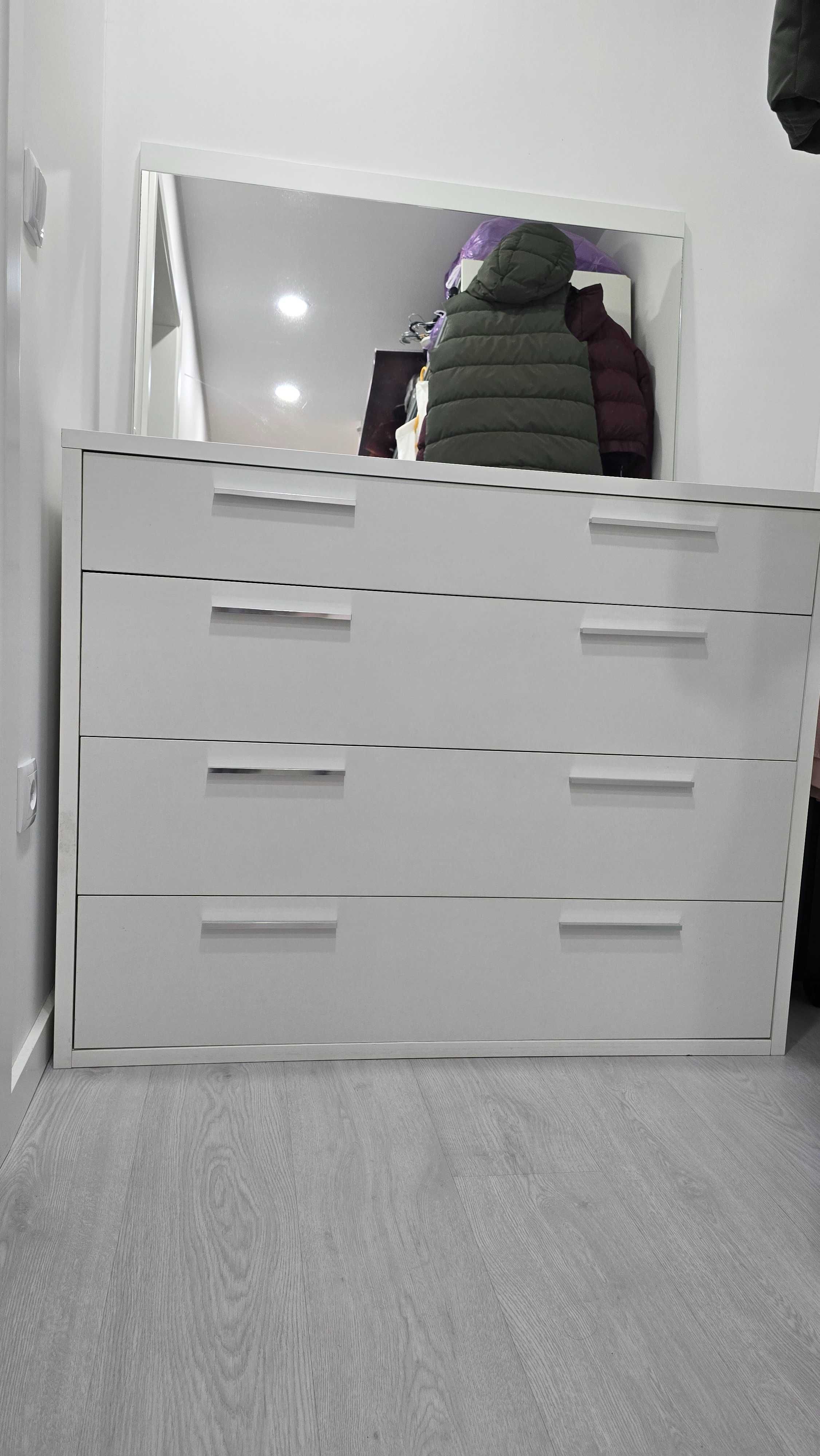 Cómoda jom com espelho 116cmx91cmx51cm