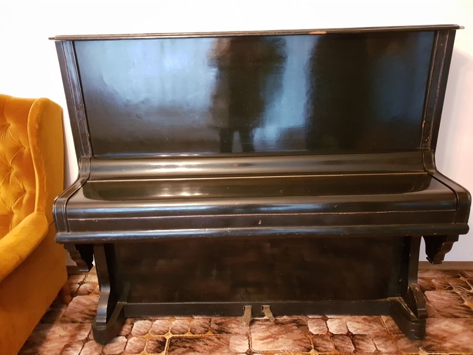 Pianino Kerntopf & Fils