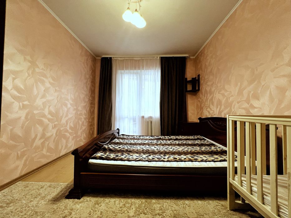 Трикімнатна квартира вулиця Грушевського