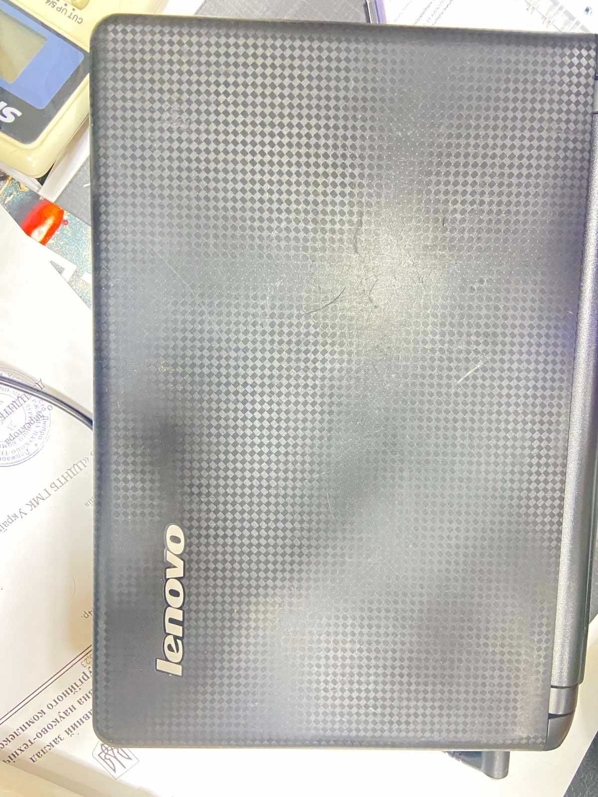 ноутбук  Lenovo IdeaPad