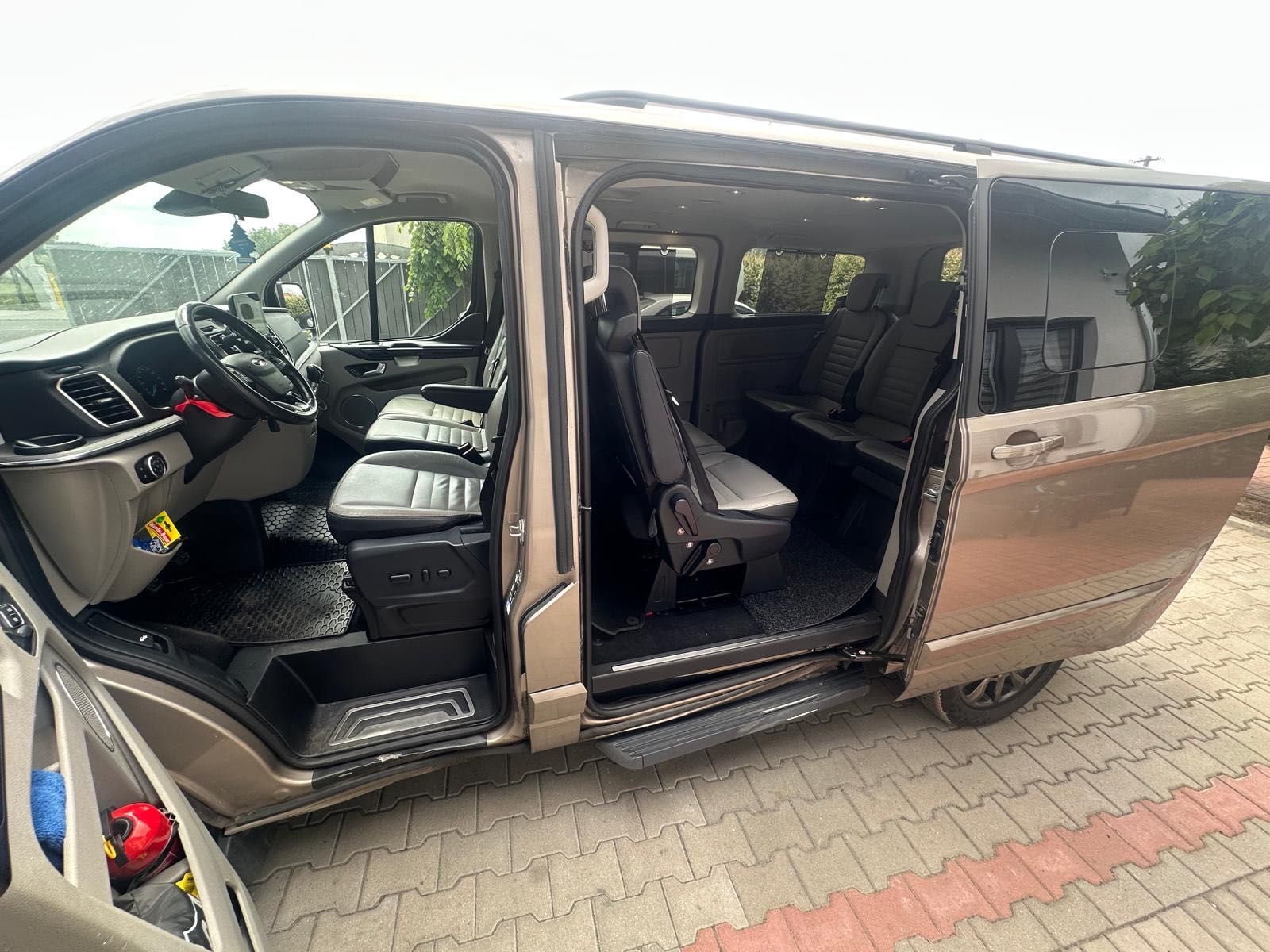 Ford Tourneo Custom