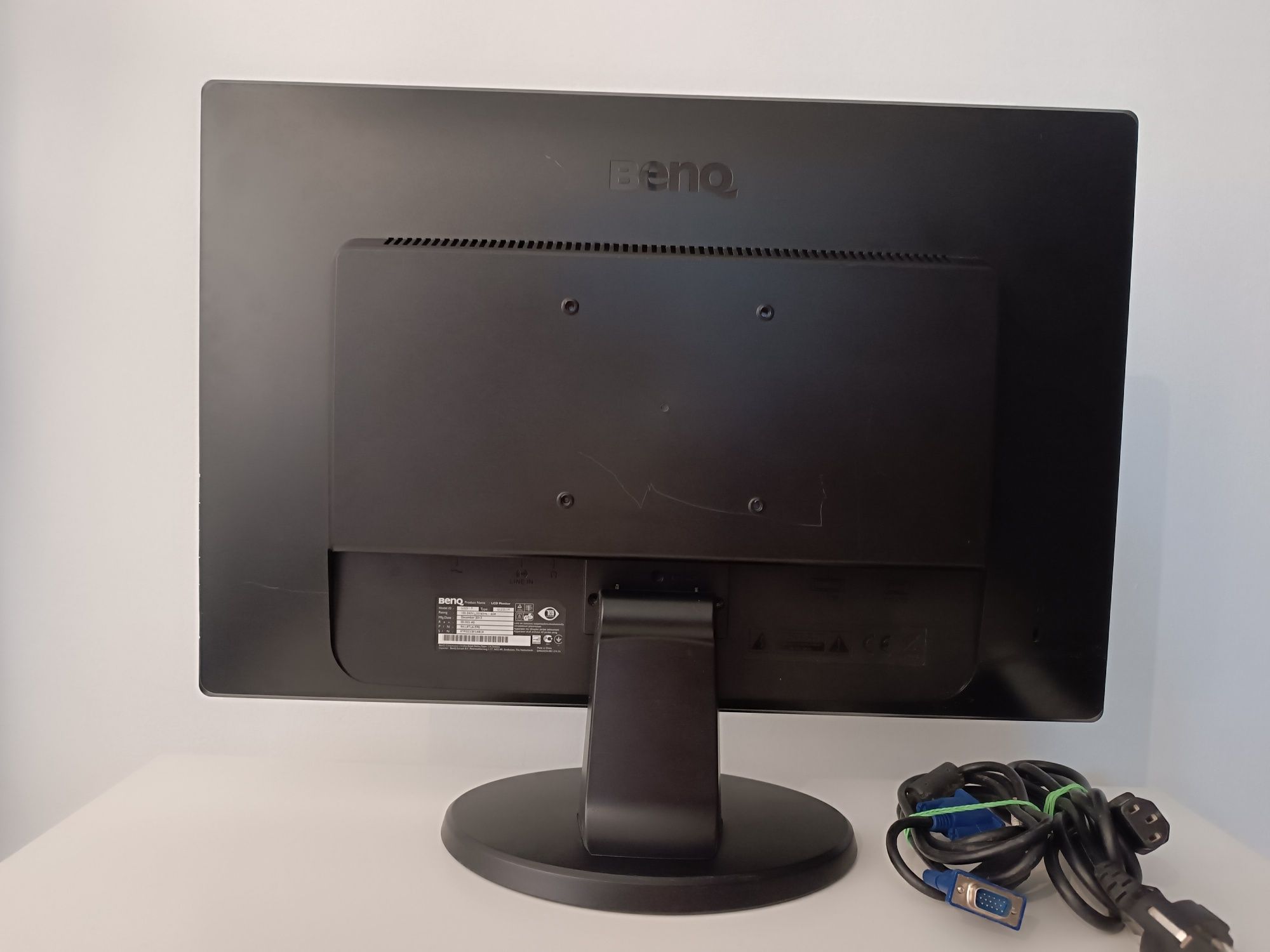 Monitor LCD 21,5" BenQ GL2251 głośniki VGA DVI 100% sprawny