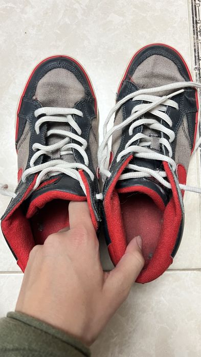 Кросівки Nike 39 розмір