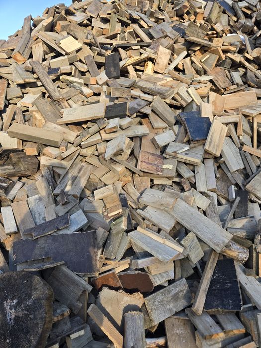 Sprzedam drewno opałowe, odpad budowlany