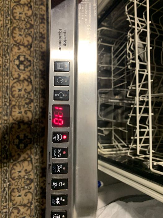 Посудомийна машина siemens