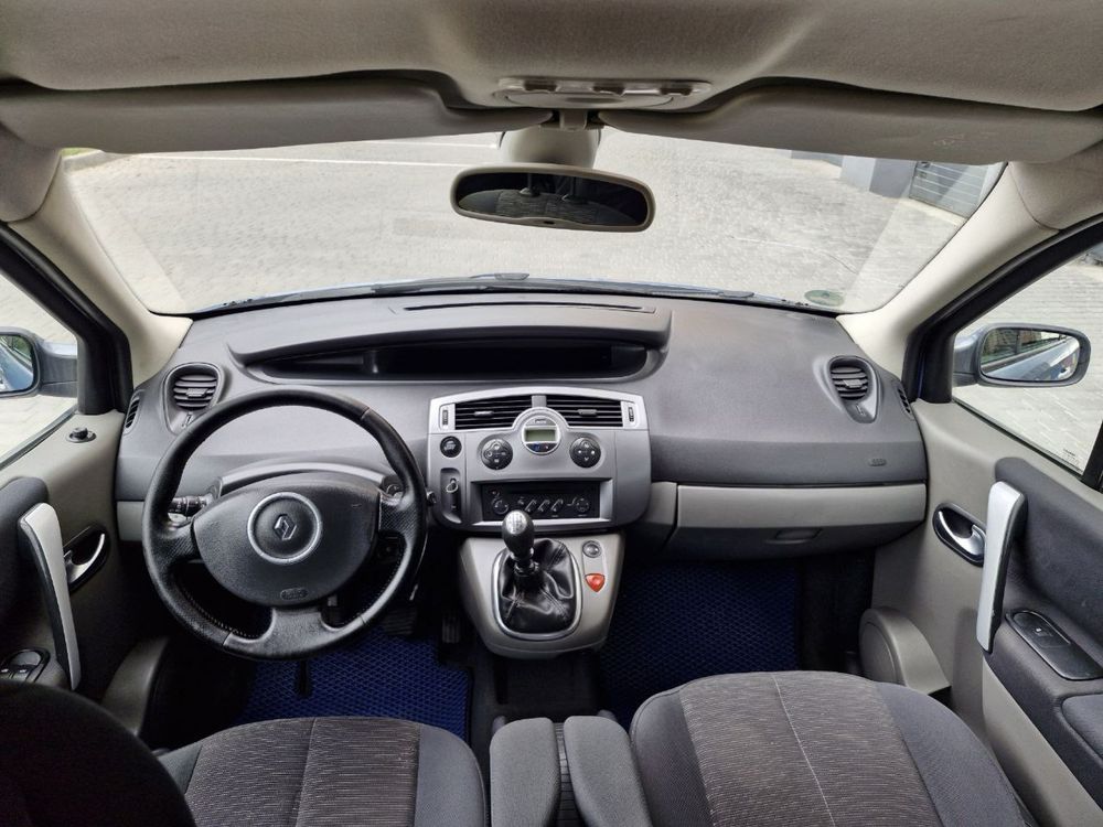 Renault Scenic 2007р 1.6 бензин