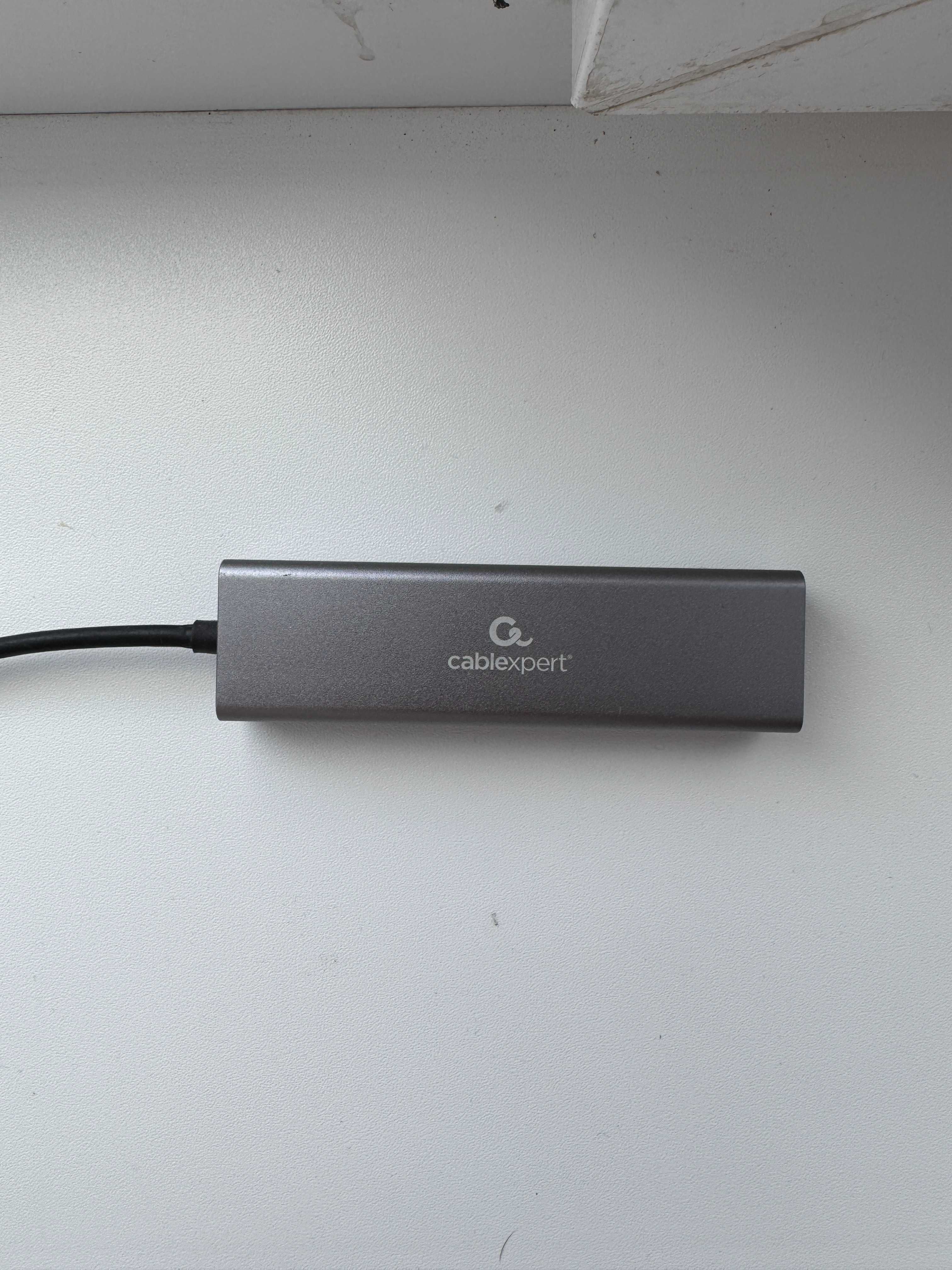 Хаб USB Cablexpert USB-A на Gigabit Ethernet USB 3.1 Gen1