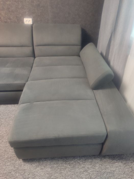 Продам кутовий диван