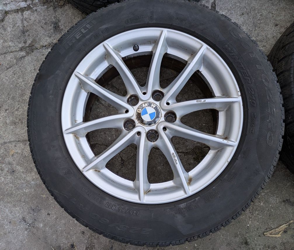 Felgi aluminiowe alufelgi z oponami BMW 225/60/17R 5x120 ET32 . 678757