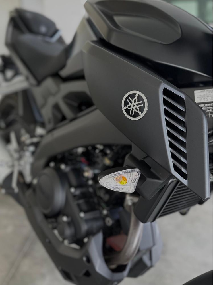 YAMAHA MT 125 - Apenas 4000 kms.