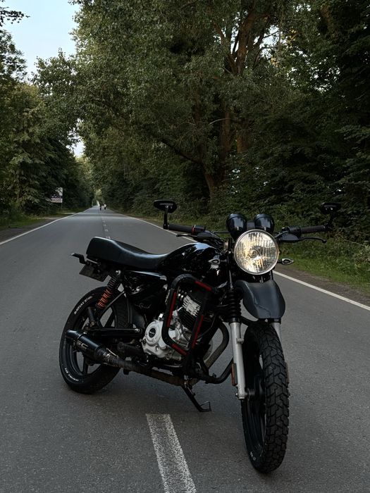 Bajaj boxer bm 150