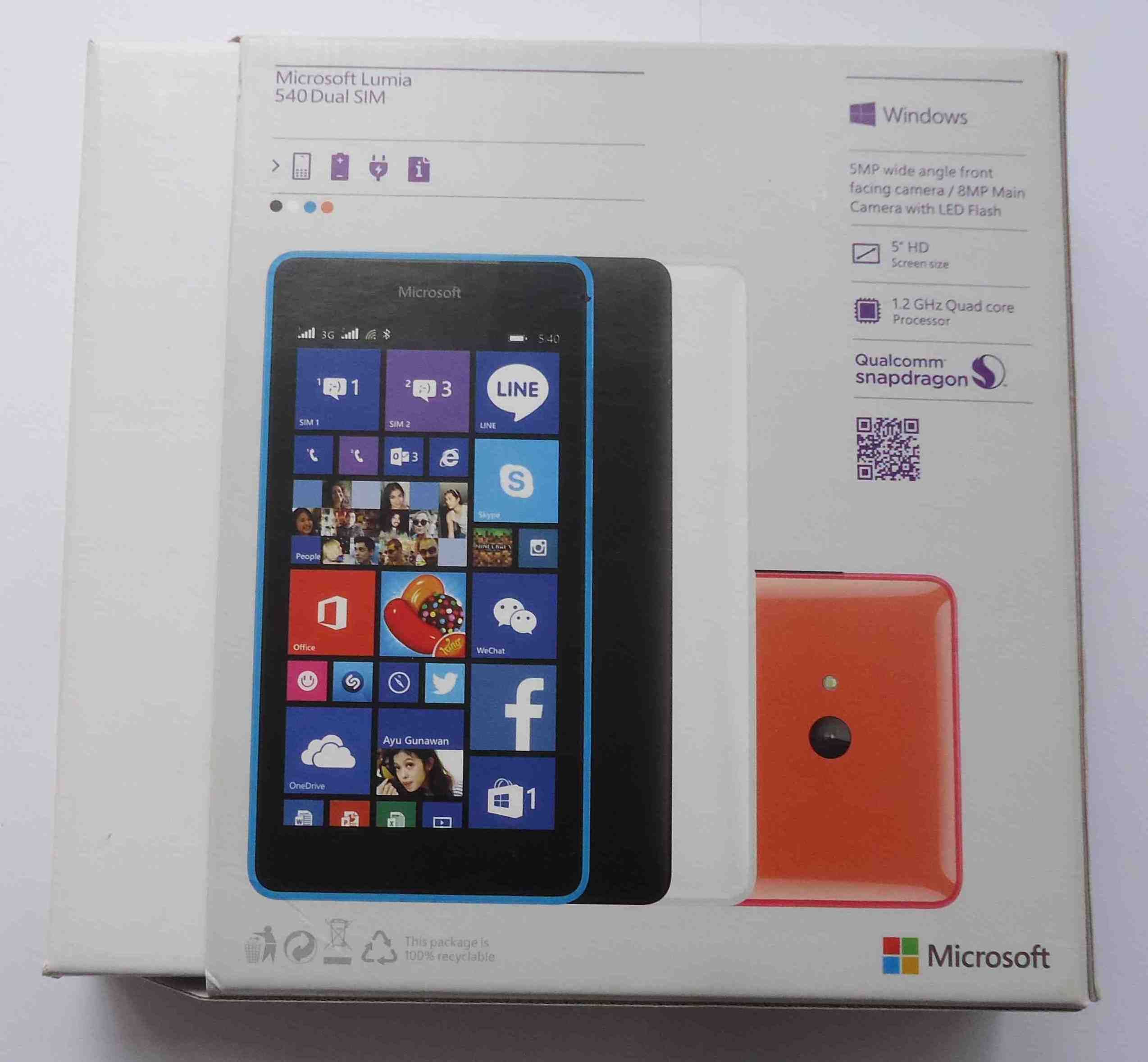 Нокия Nokia Microsoft Lumia 540 Dual SIM телефон