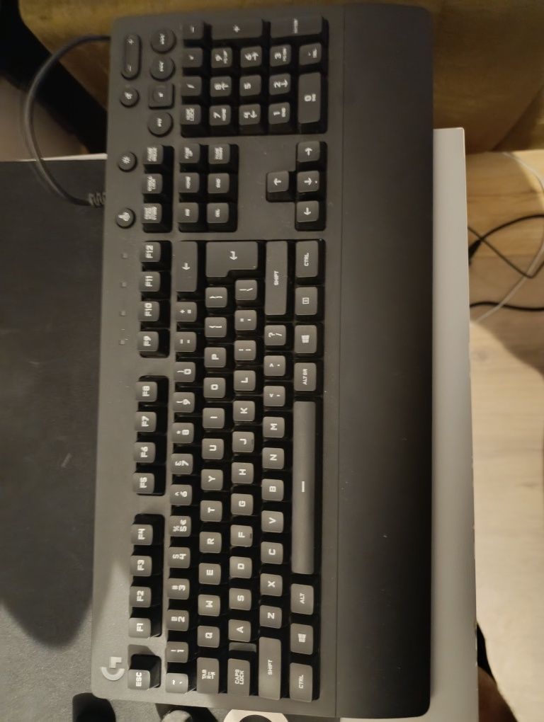 Klawiatura Logitech G213