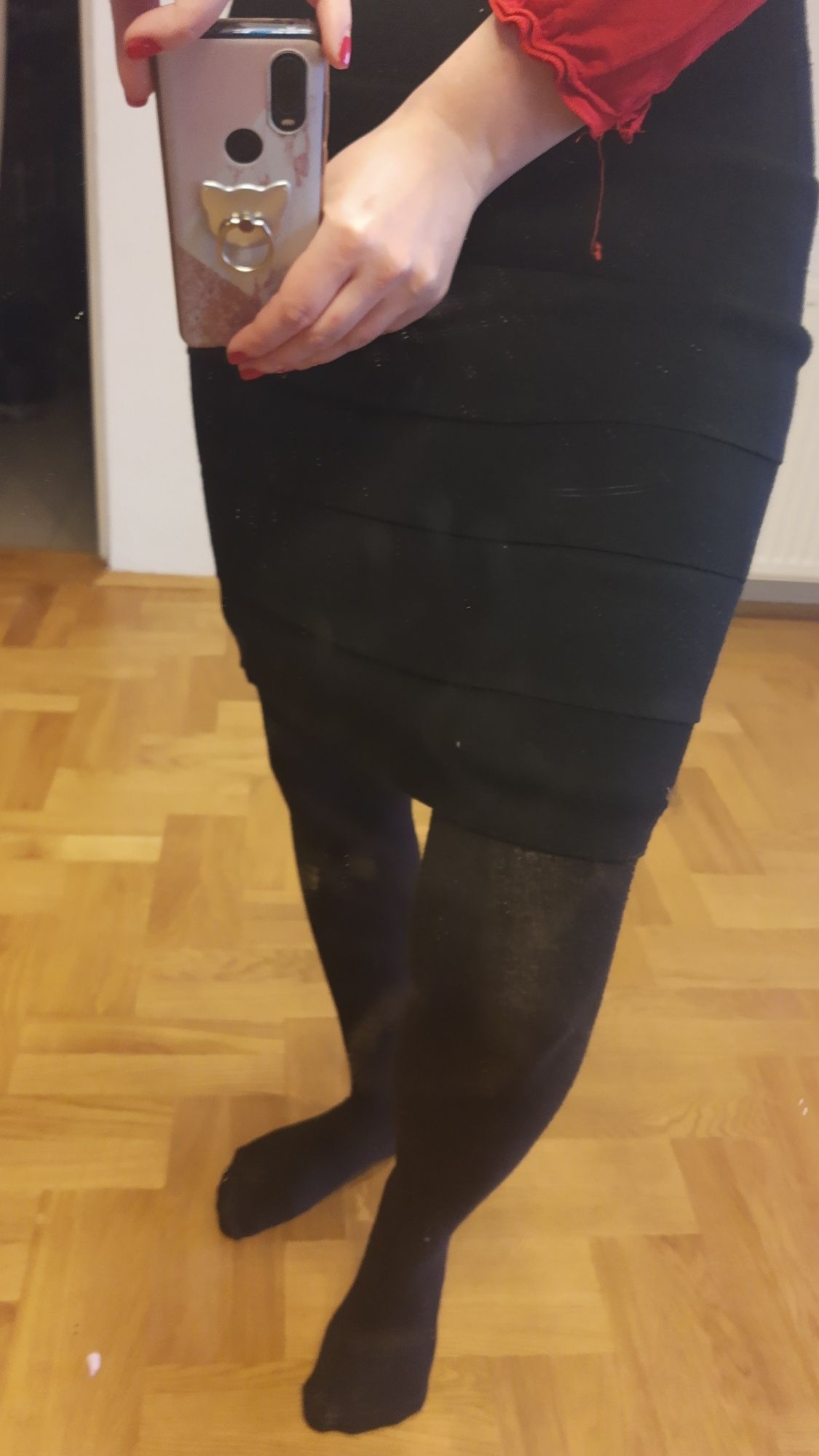 Sukienka ołówkowa Calvin Clein wełna wełniana