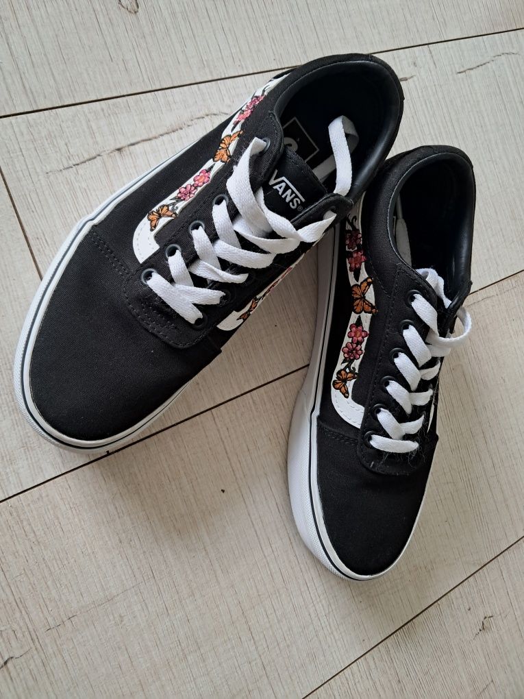 Tenisówki Vans z kwiatowym wzorem