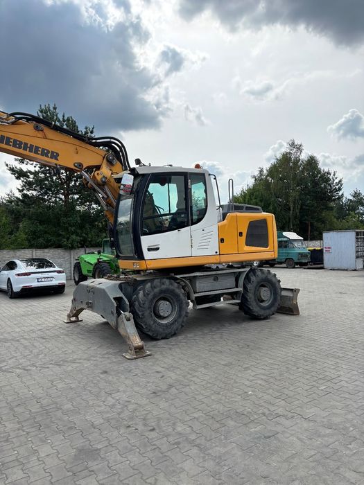 Liebherr A 916  Liebherr A916 Bez DPF i Adblue