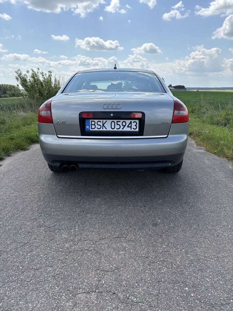 Audi A6 2002 benzyna 2,4l