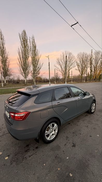 Lada Vesta 1,6 2021 року