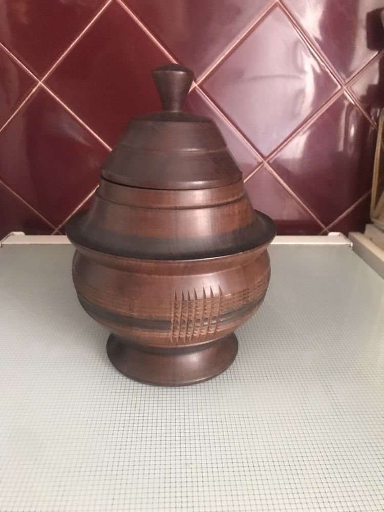 Caixa de madeira, Serviço café e Figura chinesa 22cm