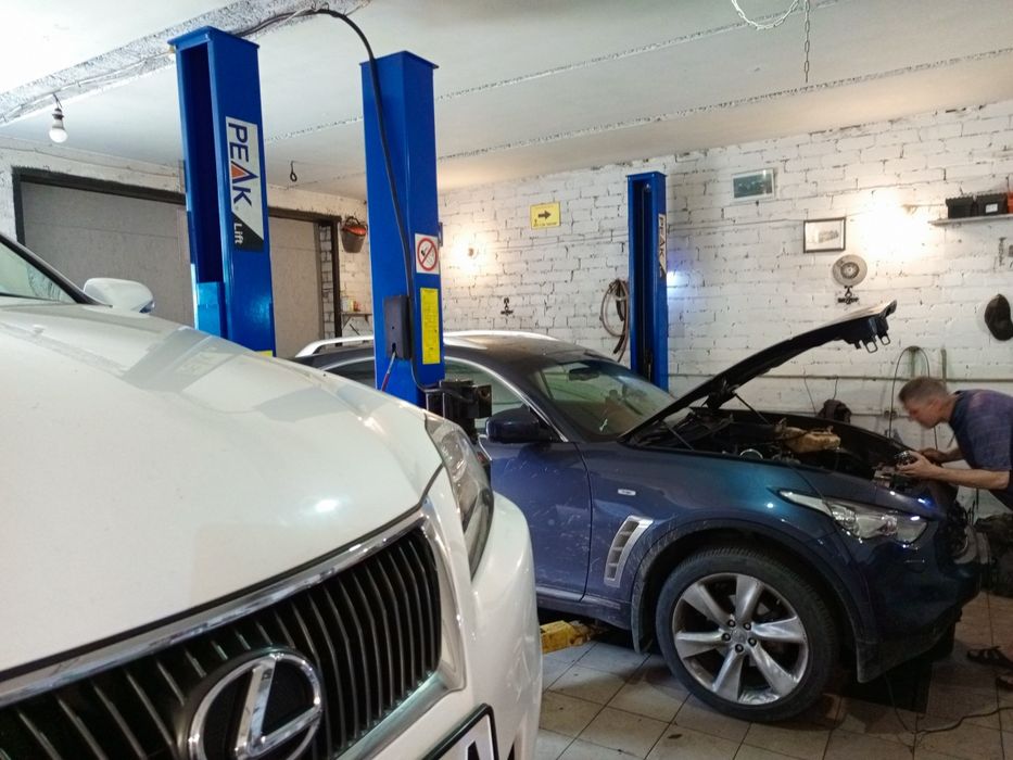 Регулировка зазоров клапанов.Регулировка клапанов на Nissan Infiniti.