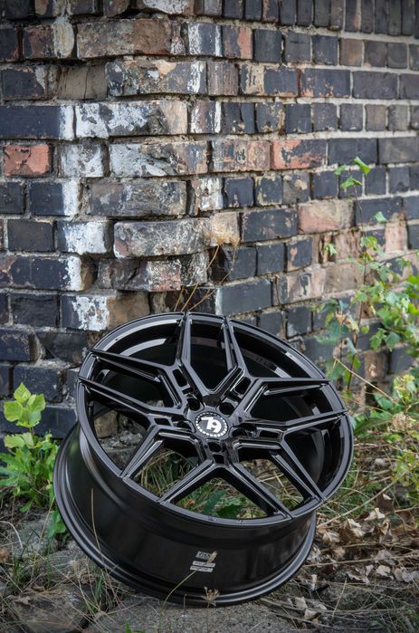 Felgi R17 5x112 Audi Vw Seat Skoda BMW Pasują do większości modeli