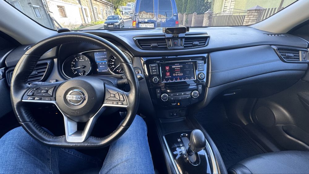 Продам власне авто Nissan Rogue 2016 SL PREMIUM