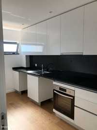 APARTAMENTO T1 Totalmente remodelado, zona central de Condeixa a Nova