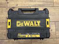 Walizka skrzynka Dewalt TSTak DCD795