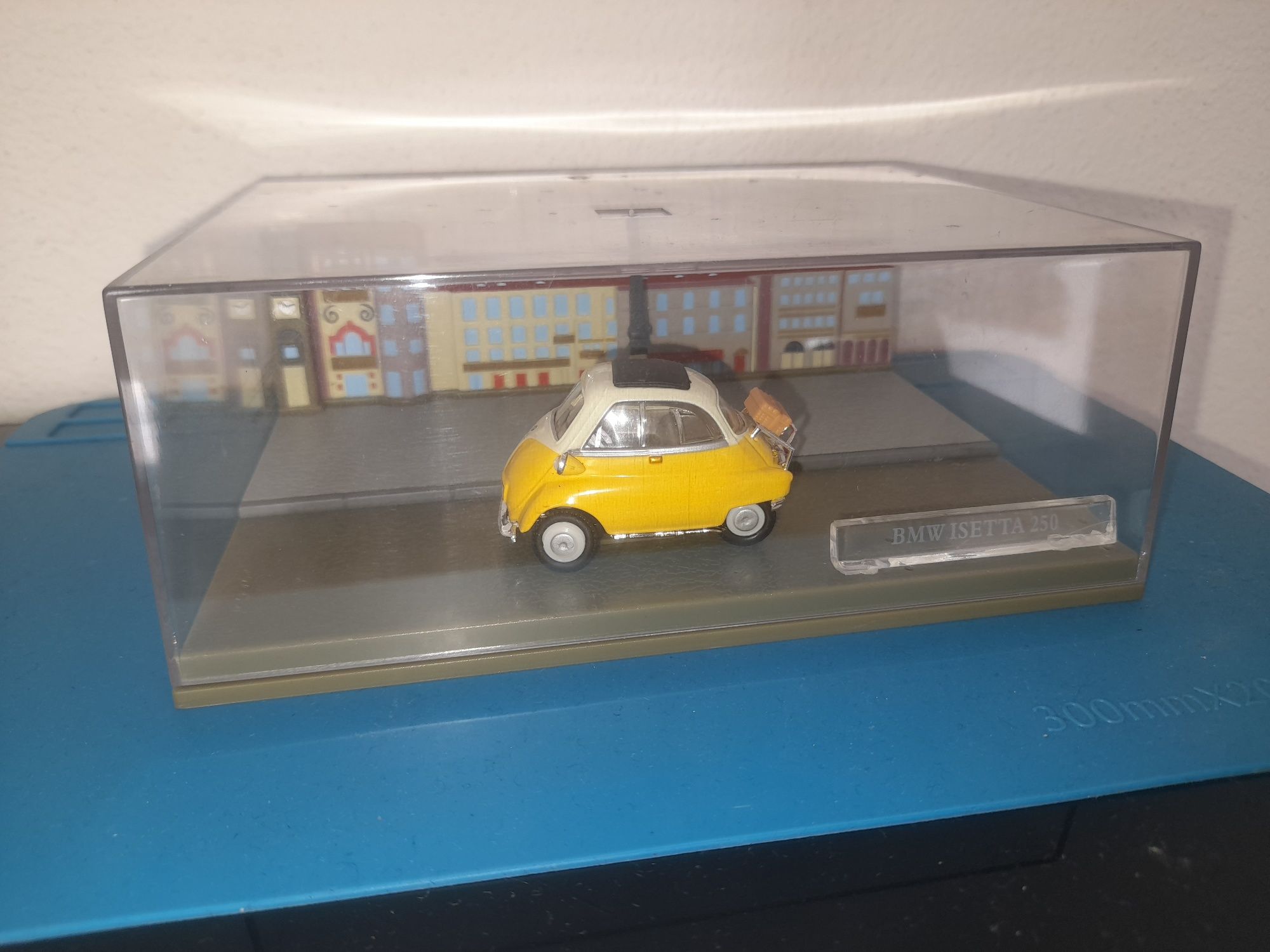 Miniatura Bmw isetta 250