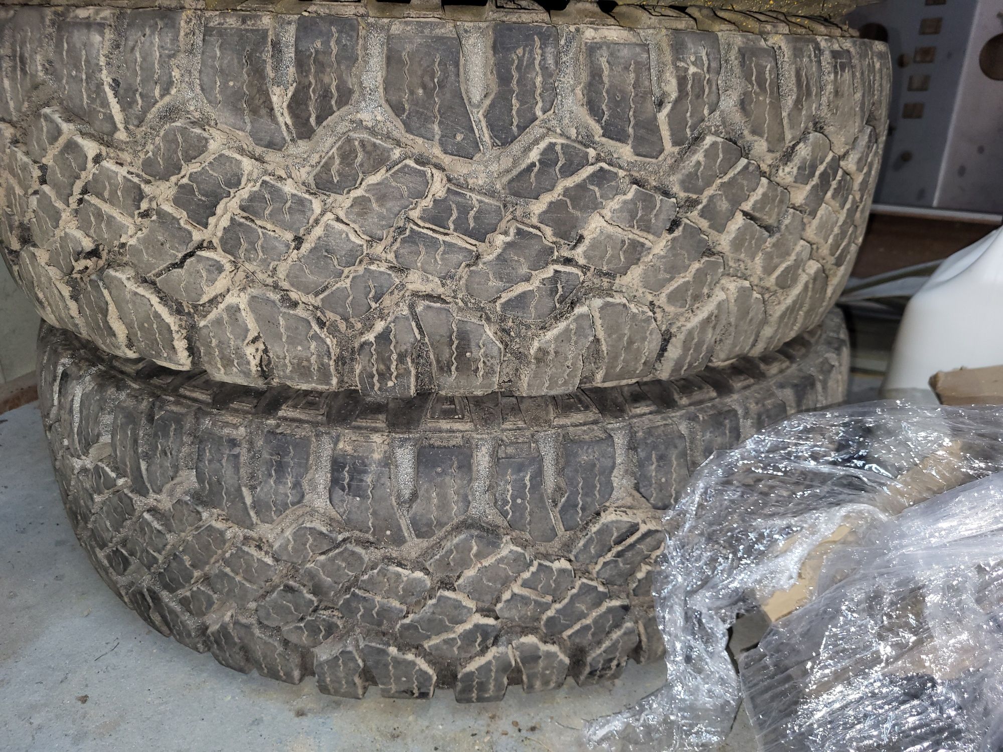 Opony goodyear wrangler duratrac 235/75r15
