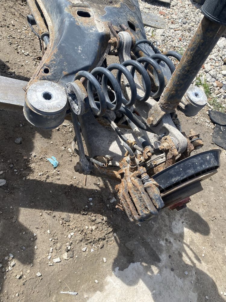 Sanki belka tyl quattro audi a8 d2 4,2