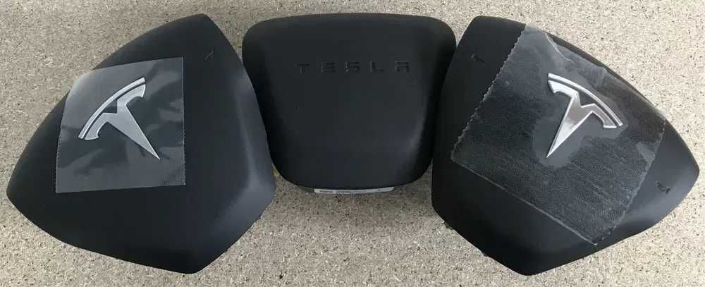 Подушки безпеки для автомобілів Tesla