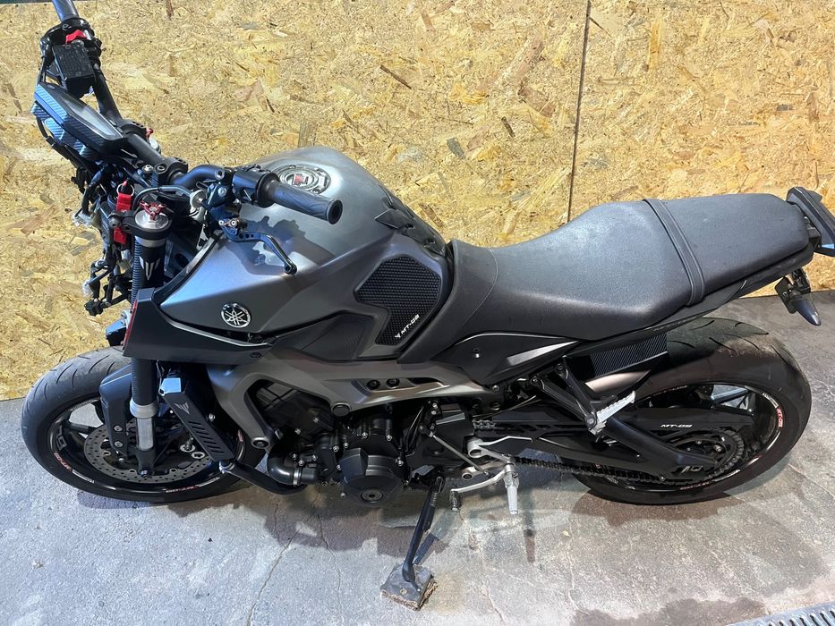 Peças ou Mota Yamaha MT09