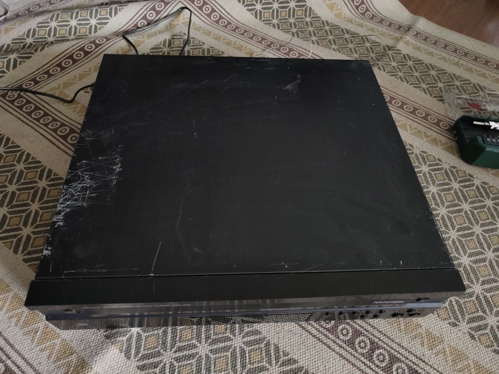 Leitor CD Yamaha CDC-585