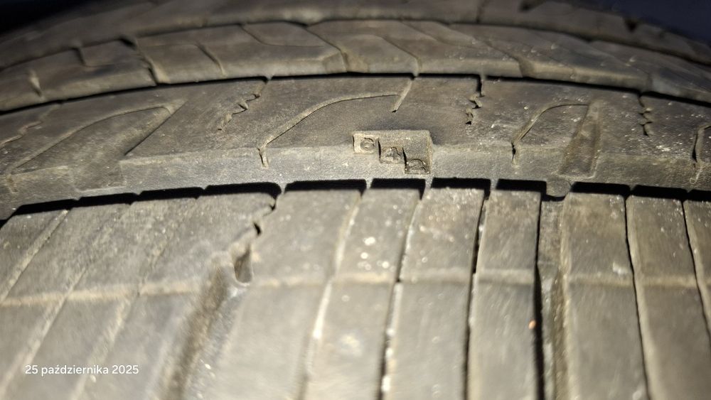 GoodYear ComfortRide 235/65/R17 104H