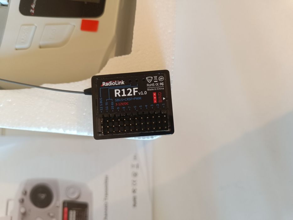 nadajnik radiowy RadioLink T12Ddrony, samoloty, helikoptery, łodzie cz