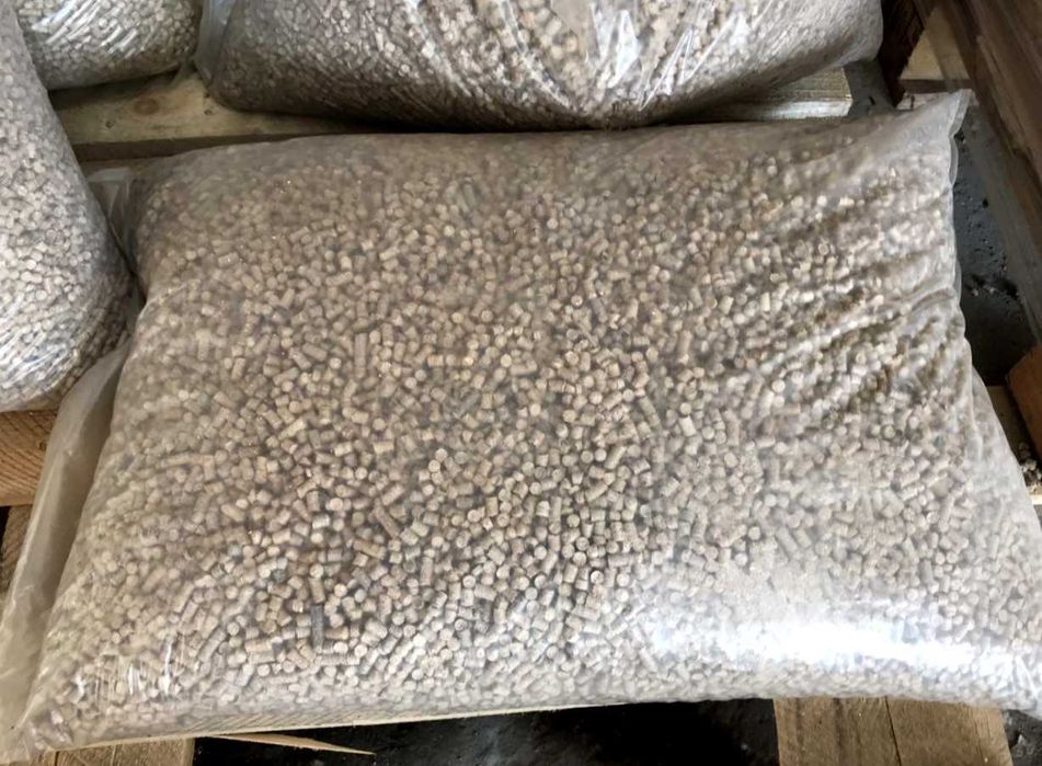 Брикети PINI KAY, NESTRO, RUF — еко-паливо для сучасного опалення