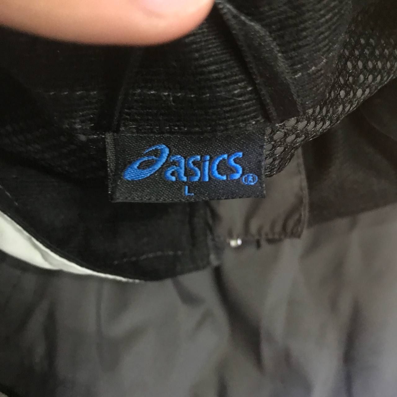 Вітровка asics vintage