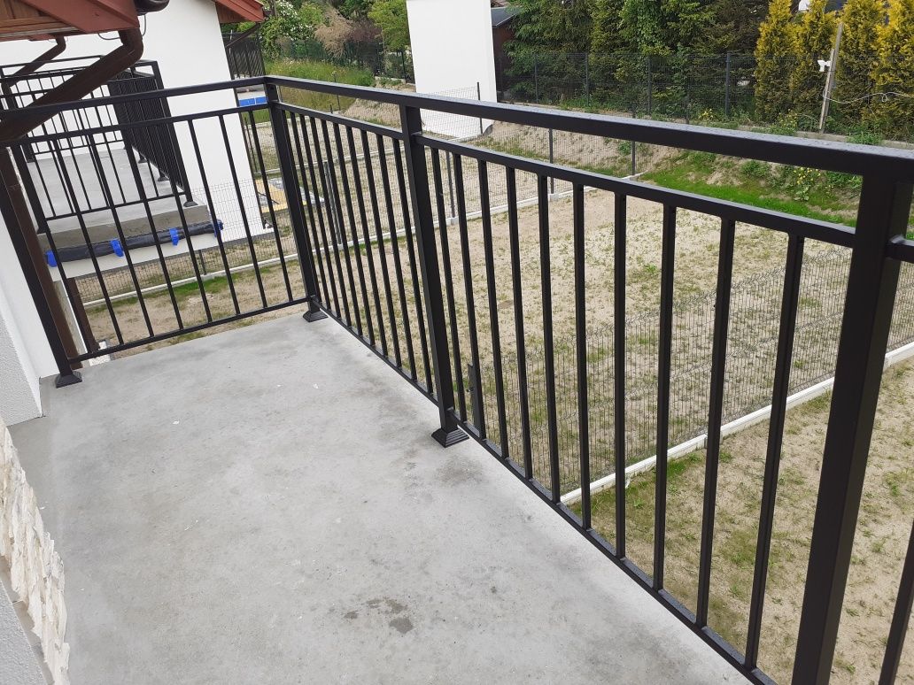 Barierki balustrady taras balkon konstrukcje stalowe