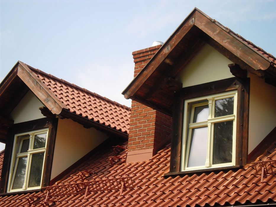 Usługi dekarskie/ Dachy/ Ciesielstwo/ Podbitki/ Dekarz/ Konstrukcje