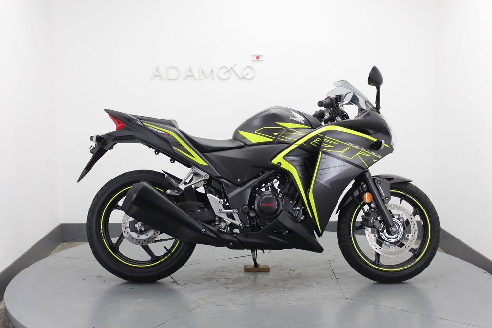 Honda CBR250R 2018
